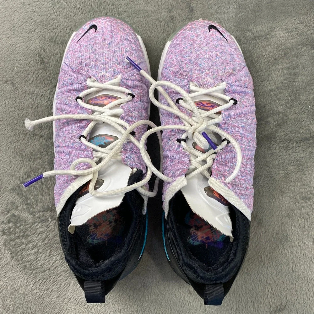 Nike‎ Lebron 18 GS Graffiti Basketball Sneakers 7Y Multicolor CW2760 Knitposite